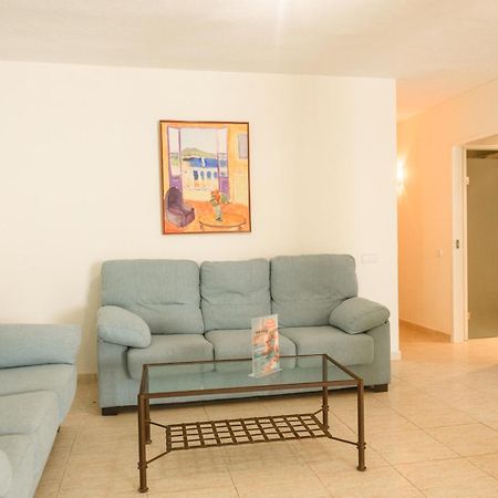 Hotel El Pinar Кала Лонга Екстериор снимка