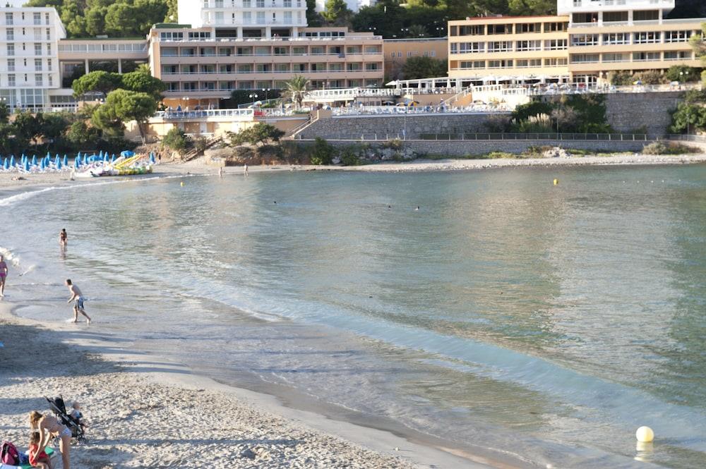 Hotel El Pinar Кала Лонга Екстериор снимка